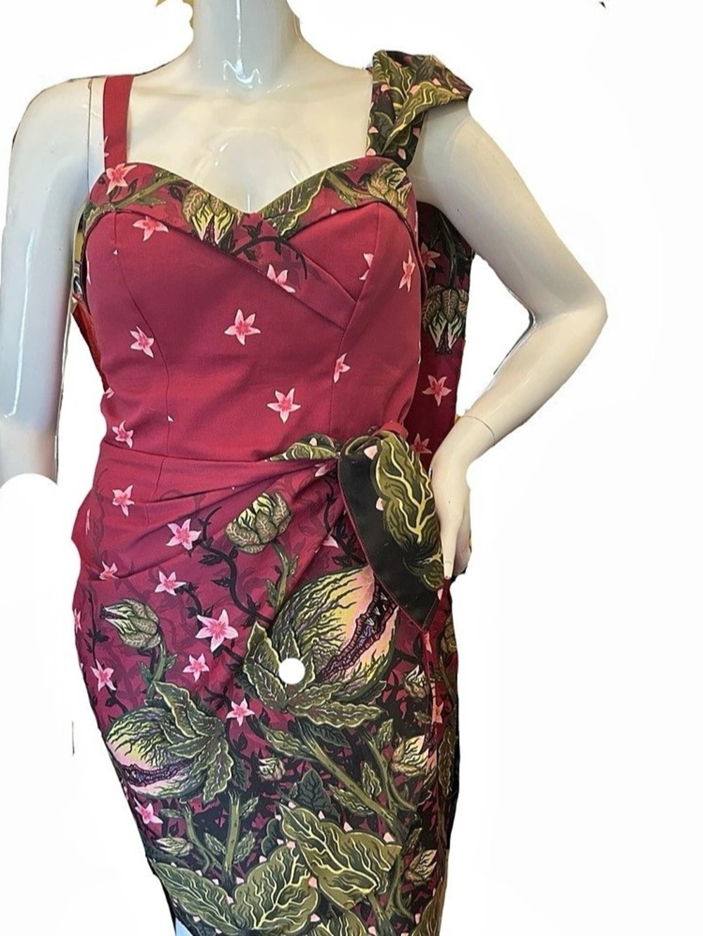Vixen Micheline Pitt Tropical Terror Sarong Size 2X NWOT